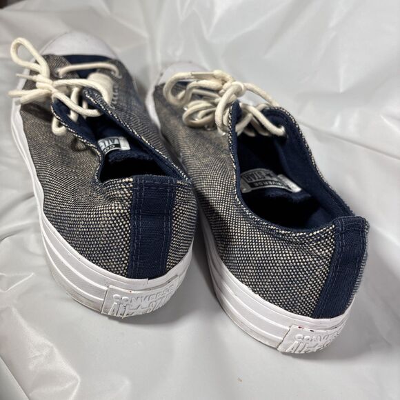 Converse Chuck Taylor All Star Ox Blue Low Canvas Sneakers (Men 12, Women 14) - Picture 4 of 7